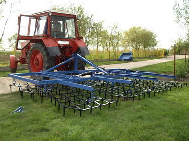 munkagep_fuggesztett_fogas_borona_14_jpg