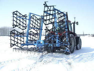 munkagep_fuggesztett_fogas_borona_21_jpg