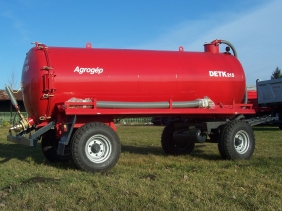 1-detk-215-szippanto-es-kiszoro-tartalykocsik-th-4