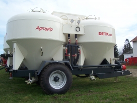 5-detk-146-traktorvontatasu-takarmanyszallito-tartalykocsik-th-4 5-detk-146-traktorvontatasu-takarmanyszallito-tartalykocsik-th-4